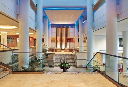 Das Lobby-Olympic Lagoon Hotel-All Inklusive-Golfreisen nach Zypern