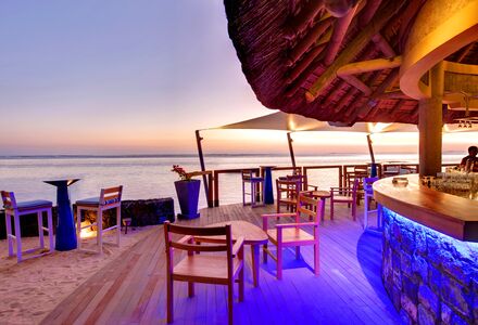 Die Strandbar-Heritage Awali Golf & Spa Resort - All Inclusive-Golfurlaub in Mauritius -MAXIMUM GOLFREISEN