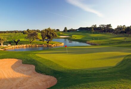 Golfreise nach Algarve-beliebte Golfplätze in Portugal-Pinheiros-Altos-4.tes Loch-Maximum Golfreisen
