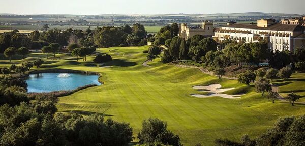 MAXIMUM Golfreisen Barcelo Montecastillo Golf