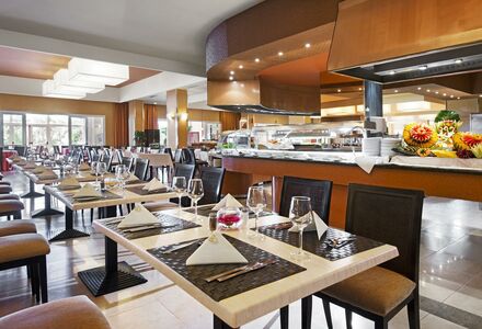 Golfurlaub in Fuerteventura-Elba-Sara-Beach-Golf-Hotel-Restaurant-Maximum-Golfreisen