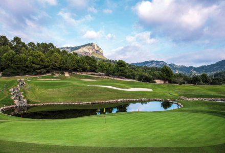 Mallorca-Golfclub-Andratx zu Spar-preisen! exklusiv bei Maximum Golf inklusive Greenfee zu buchen