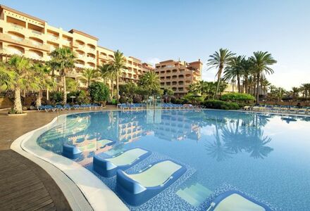 Elba-Sara-Beach-Golf-Pool-Hotel-Maximum-Golfreisen
