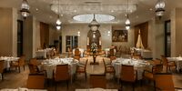 Maximum Golfreisen, Marokko/Agadir, Tikida Golf Palace-das Restaurant für Dinner mit gedeckten Tischen