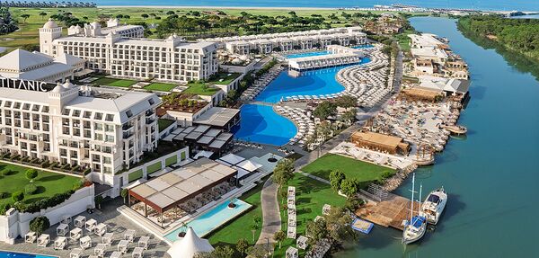 MAXIMUM Golfreisen Titanic Deluxe Belek Resort