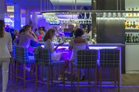 Amare-Beach-die Bar-Maximum-Golfreisen