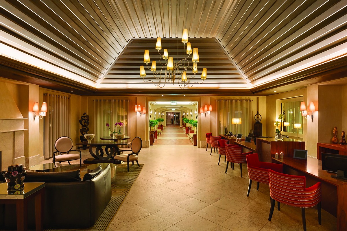 Golfreisen-Golf in Portugal-Dolce-Campo-Real- Lissabon-Maximum-Golfreisen-Lobby