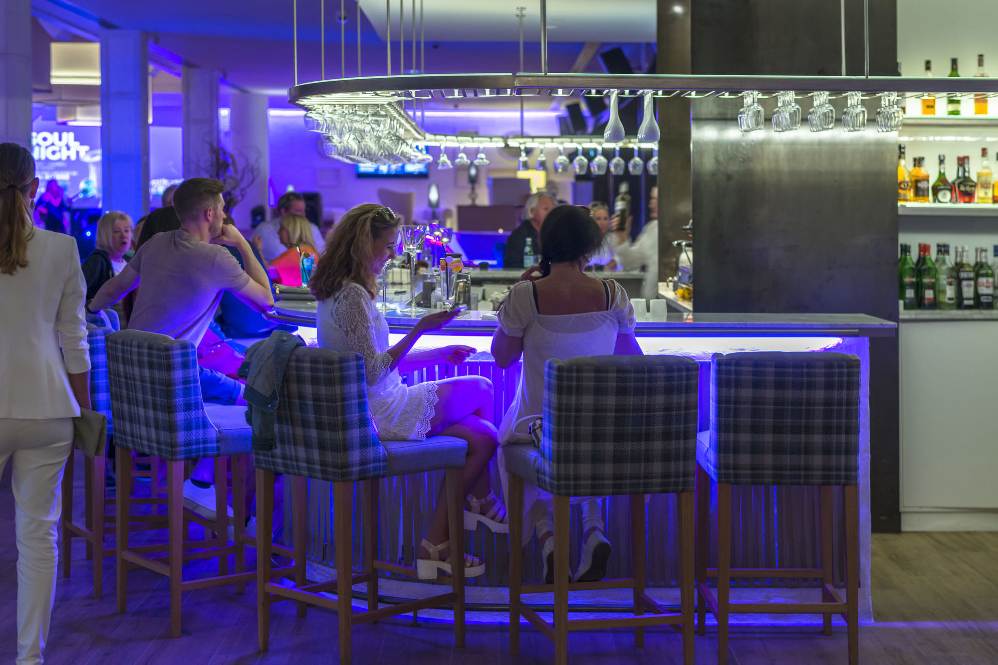 Amare-Beach-die Bar-Maximum-Golfreisen