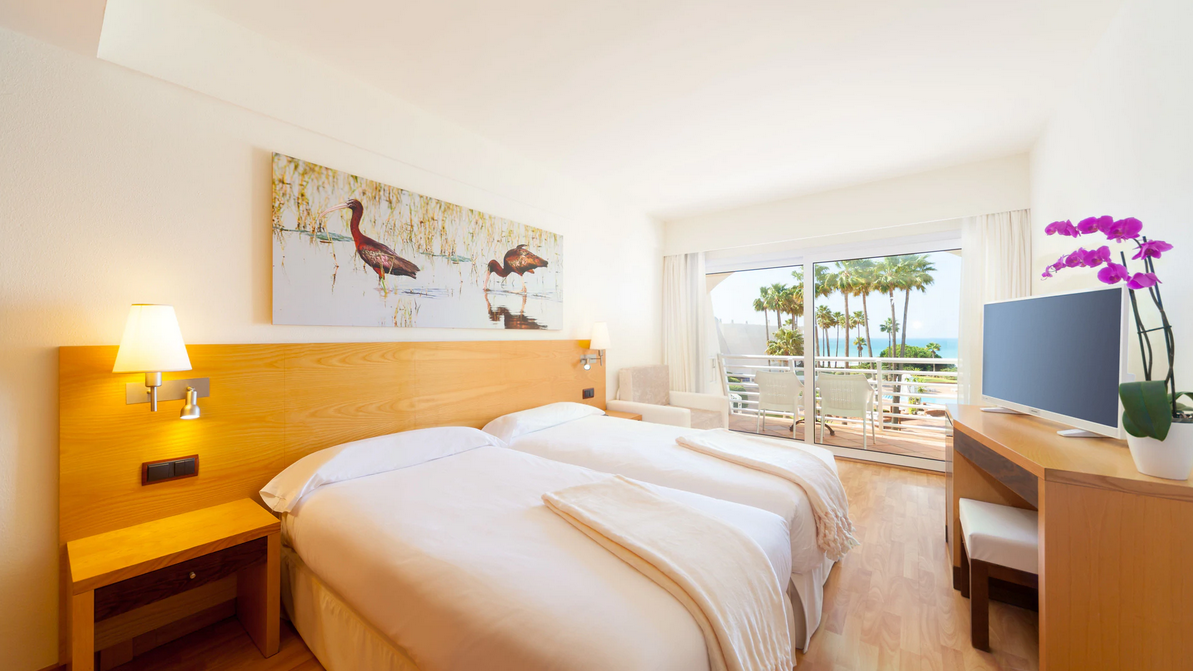 Golfferien in Costa de la Lus, das Hotel und das Zimmer