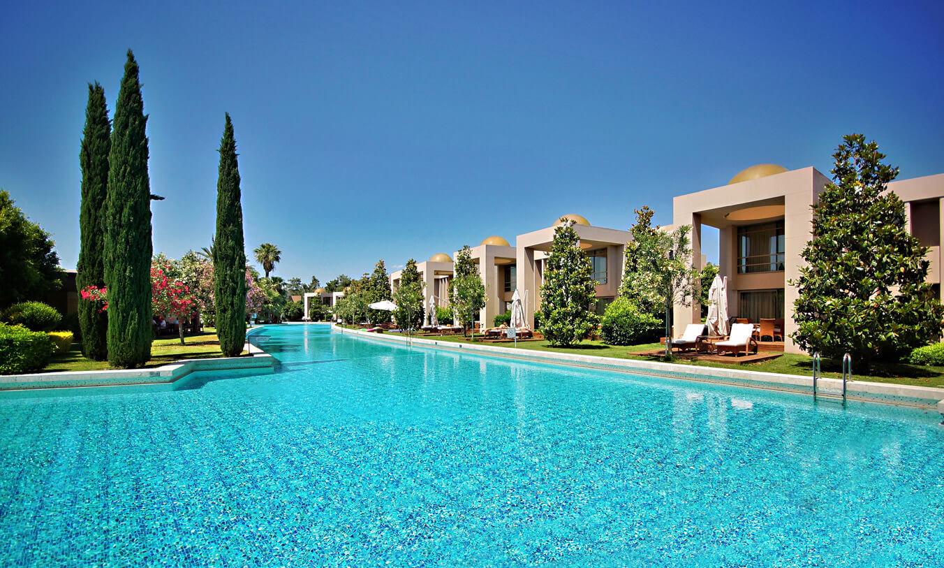 Golfreisen in die Türkei mit Flug aus Österreich, Deutschland und Schweiz inkludiert Golfbagbeförderung Golfreise Angebote nach Antalya-Belek-Gloria Hotel Serenity-Maximum-Golfreisen